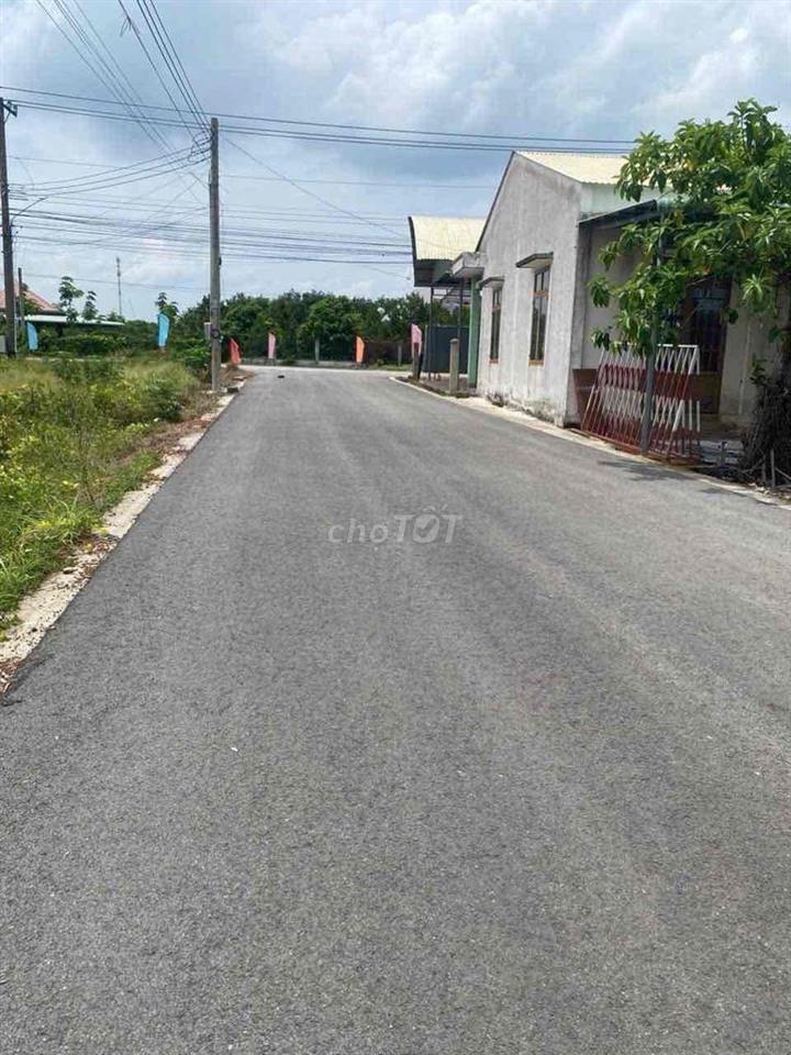 đất khu hồ dàu tiếng