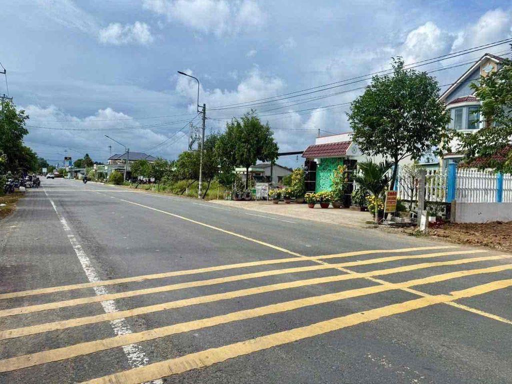 Bán đất thổ