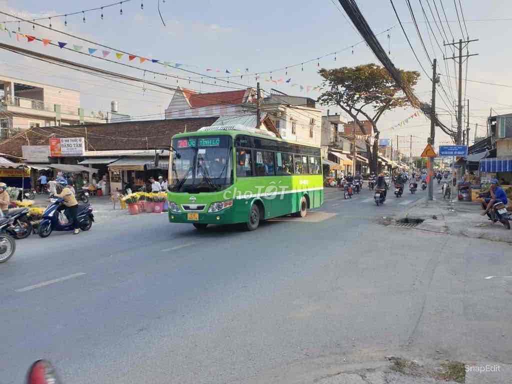 ĐẤT NGỘP QUÁ NGỘP
