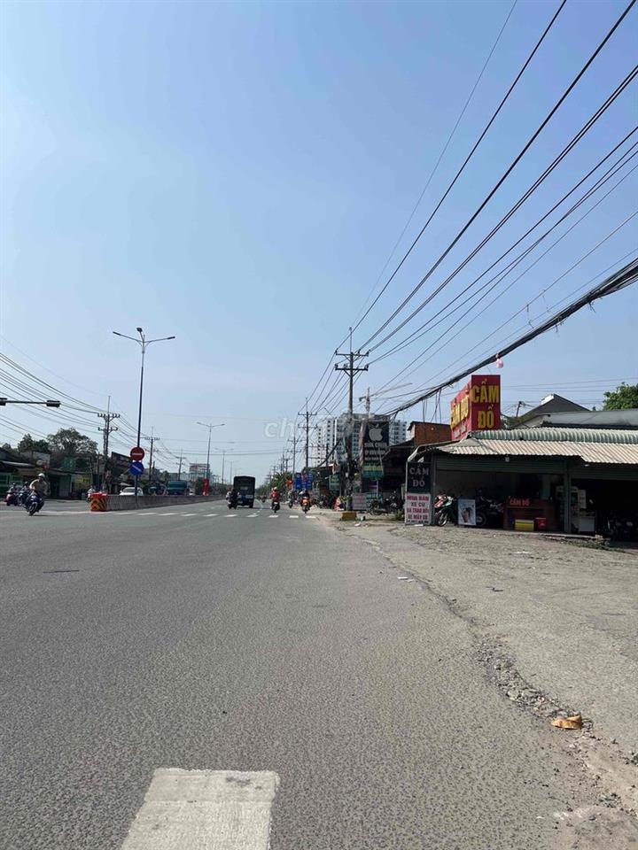 Đất mặt tiền quốc lộ 13