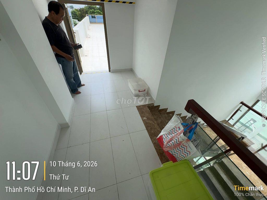CHO THUÊ TÒA NHÀ VĂN PHÒNG 1 TRỆT - 2 TẦNG CÓ THANG MÁY TẠI DĨ AN
