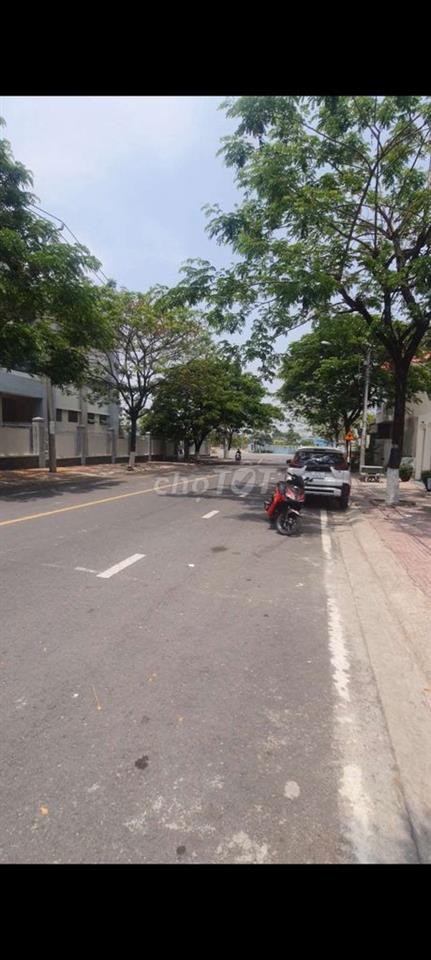 Thuê đất Dĩ An Bình Dương 
