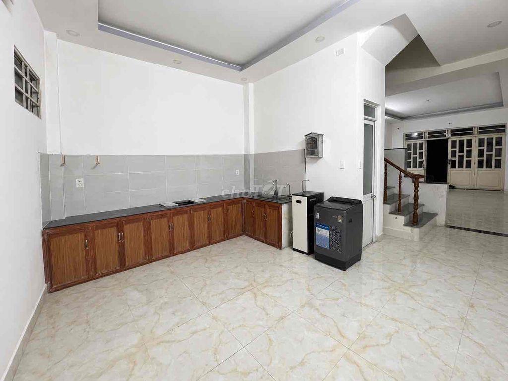 Phòng Ban Công Làng Đại học – Khu dân cư an ninh