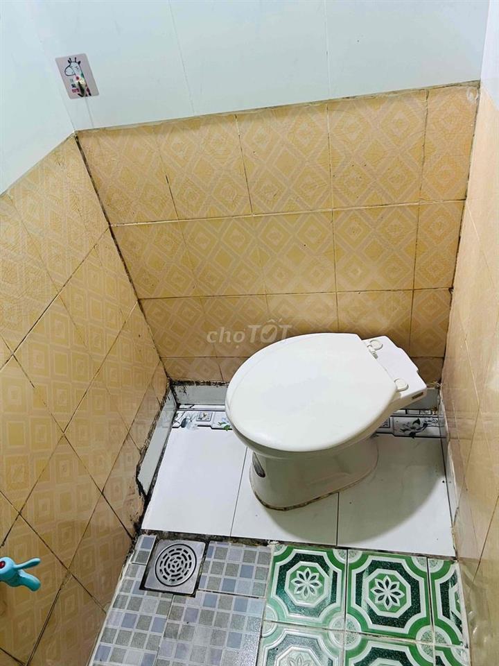 PHÒNG TRỌ GIÁ RÊ CHỈ 1triệu/tháng