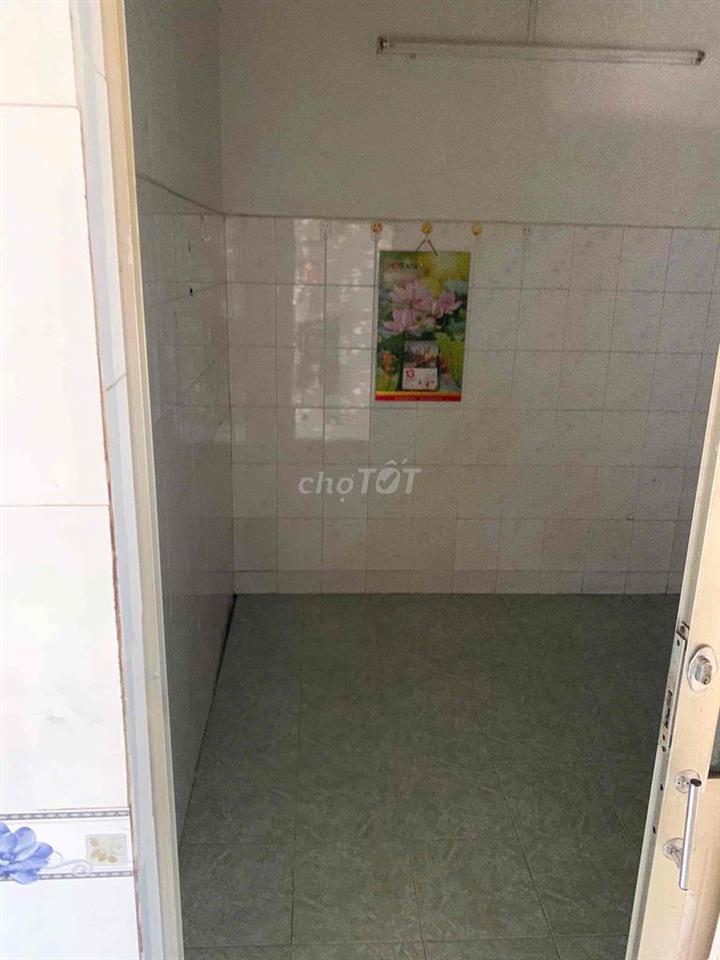 Phòng trọ 1 trệt 1 gác Dĩ An gần KCN Sóng Thần