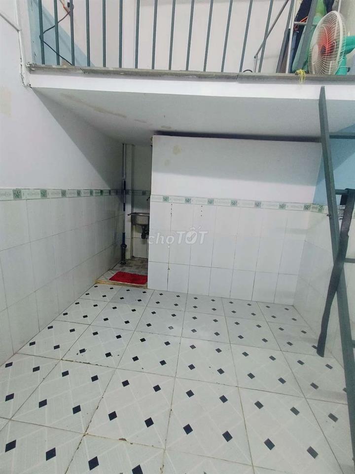 Tìm bạn ở ghép trọ Ngã tư 550 Vincom Dĩ An