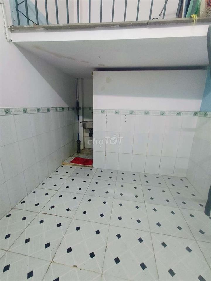 Tìm bạn ở ghép trọ Ngã tư 550 Vincom Dĩ An
