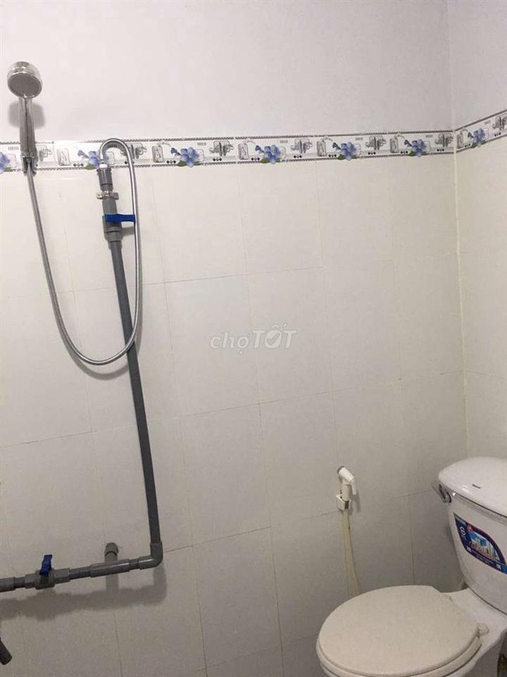 Phòng trọ đông thành rộng rãi sạch sẽ thoáng mát an ninh  có máy lạnh 