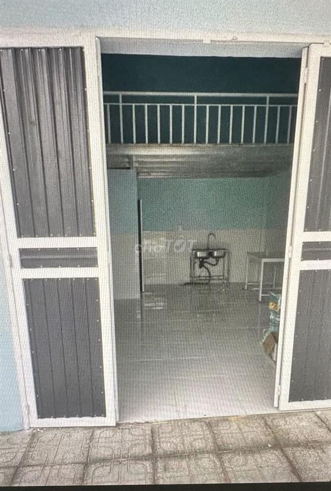 CHO THUÊ  NHÀ MẶT TIỀN HẺM