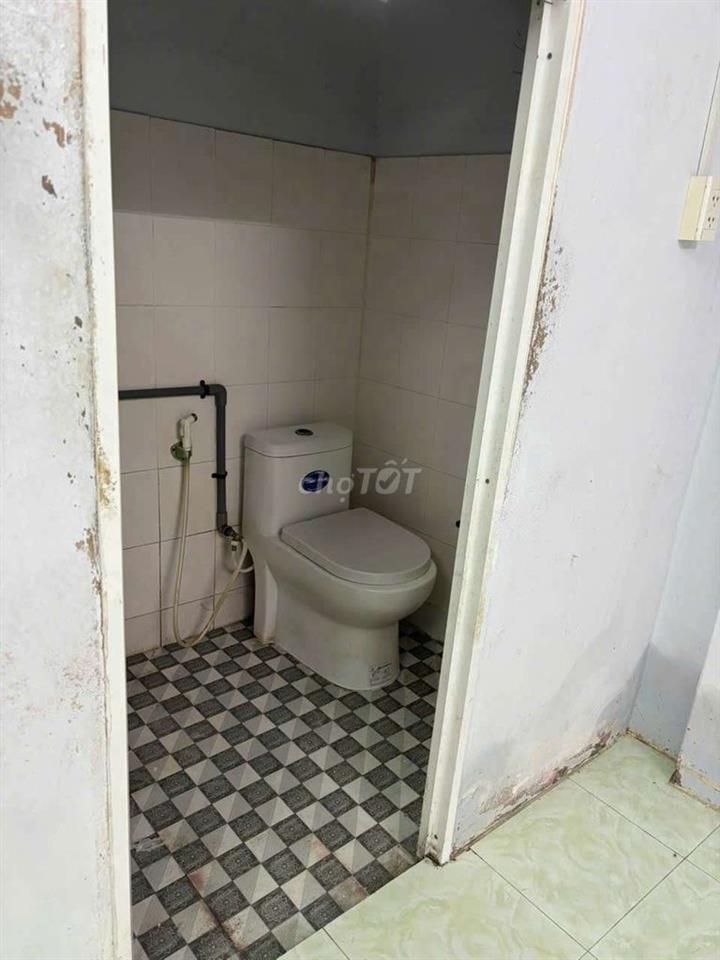 Cho thuê nhà ngô văn sở 3 phòng ngủ