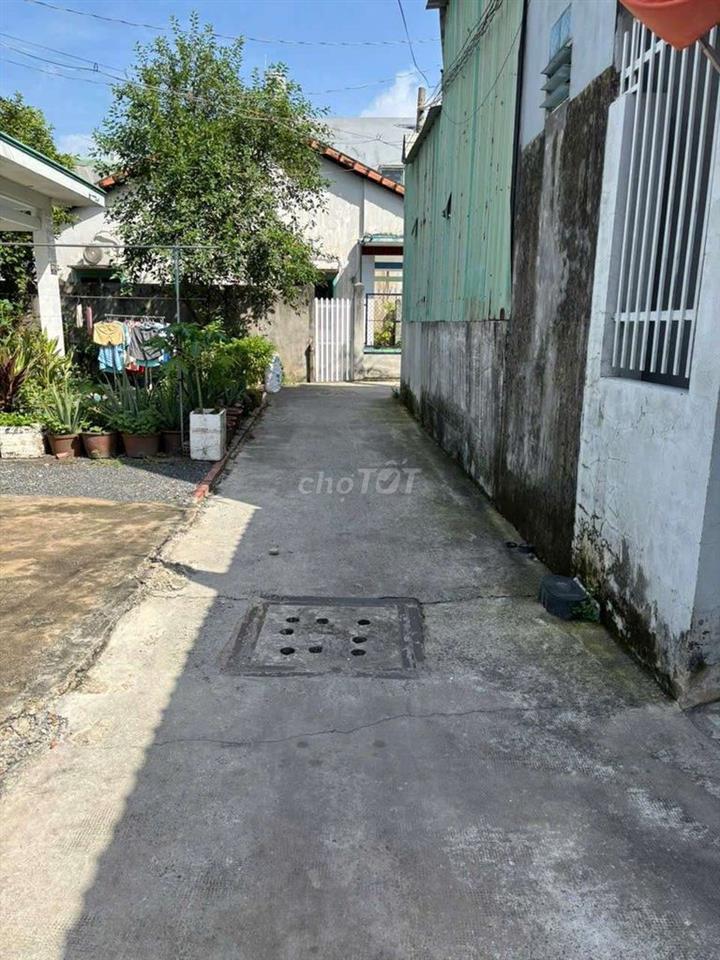 Cho thuê nhà ngô văn sở 3 phòng ngủ