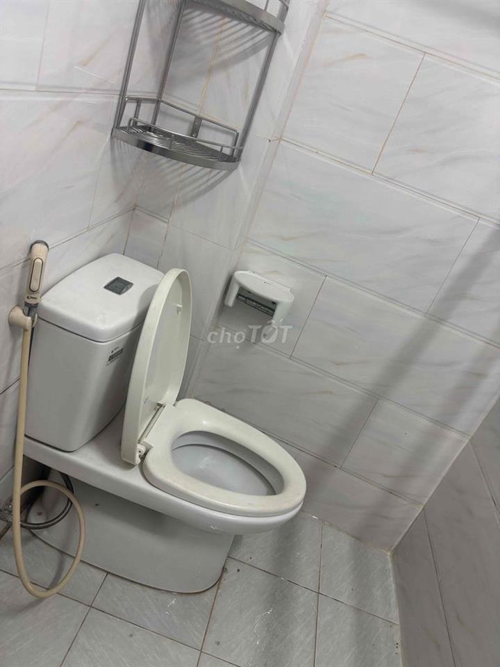 cho thuê phòng máy lạnh