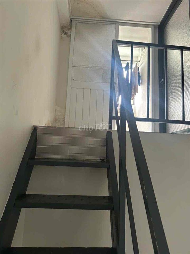 Pass phòng trọ noxh becamex mỹ phước 1, lầu 1 lock C7