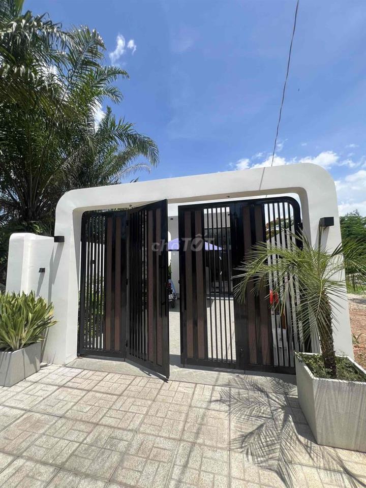 bán nhà 1 tret , 1 lầu , xuân loc , đồng nai