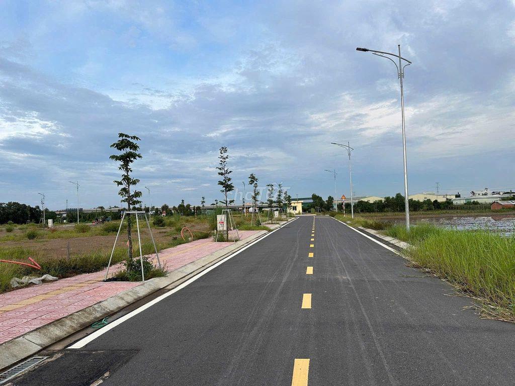 Bán đất 100m Full thổ Vinhomes Cần Giờ - Giá 22triệu/m2 - Sổ Riêng 