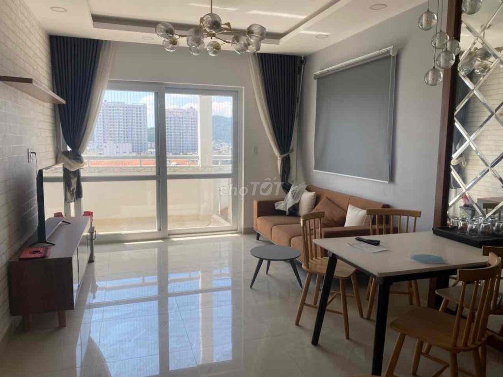 cần bán căn góc chung cư bình phú 2