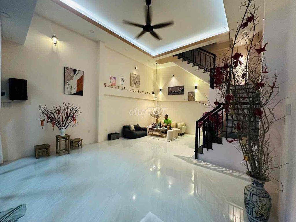 Bán Nhà 4 Tầng Đường Bà Triệu Phương Sài Nha Trang Hướng Tây