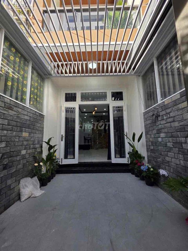 Bán Nhà Mặt Tiền Võ Trứ Tân Lập Nha Trang Vào Ở Ngay