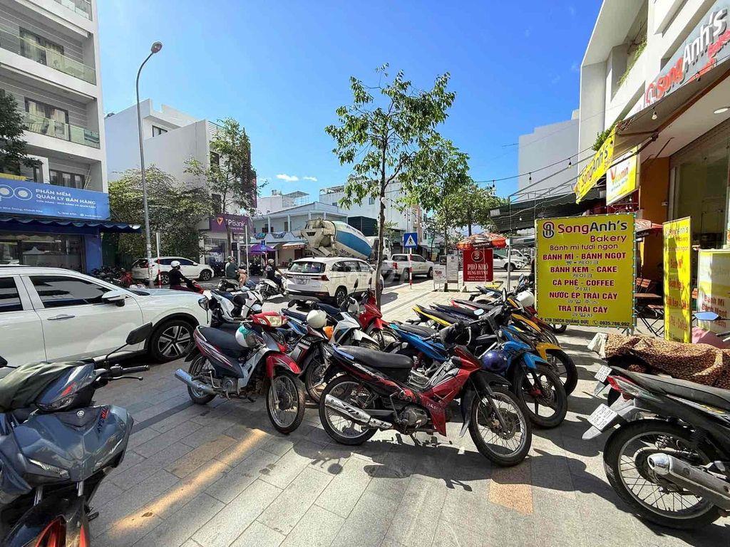 Cho Thuê Shophouse Ct4 VCN Phước Hải Nha Trang Đường Rộng 25m