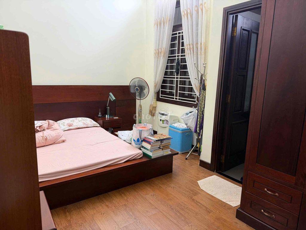Cho Thuê Nhà Mặt Tiền Nguyễn Trung Trực Tân Lập Nha Trang Vào Ở Ngay