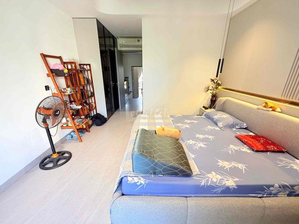 Cho Thuê Nhà Phố Lê Hiến Mai Phước Hải Nha Trang 4 ngủ Full Nội Thất