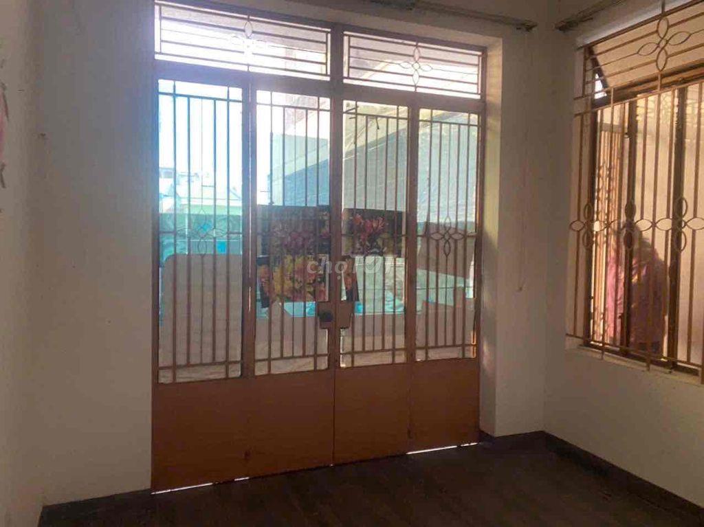 Bán Nhà Mặt Tiền Nhị Hà Phước Hoà Nha Trang Hướng Tây bắc Sổ