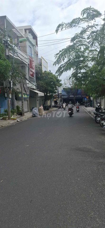 Bán Nhà Đất Mặt Tiền Hồng Lĩnh Phước Hoà Nha Trang Ngang 7m