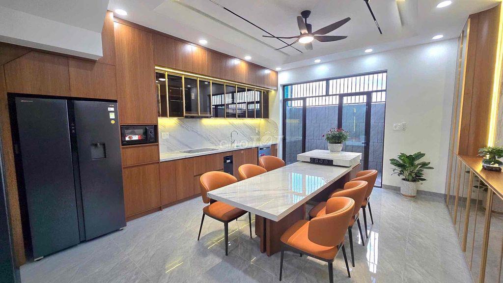 Nhà Thang Máy Gói 3 Mỹ Gia Vĩnh Thái Nha Trang Full Nội Thất Đẹp