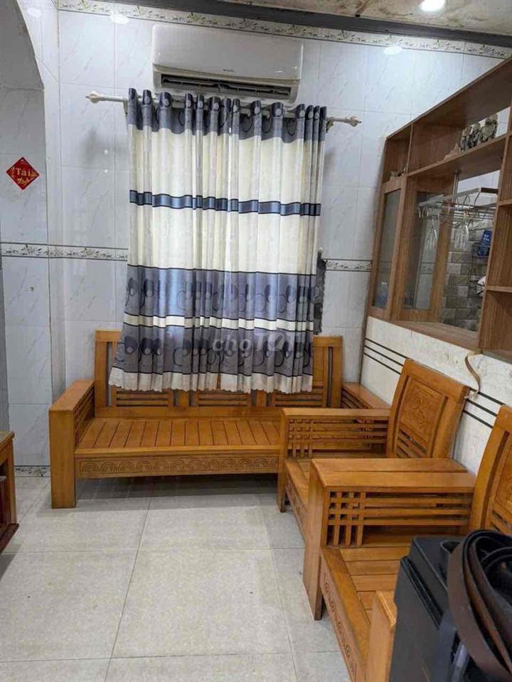 Nhà Mặt Tiền Hoàng Diệu Phước Long Nha Trang  Ngang 11m