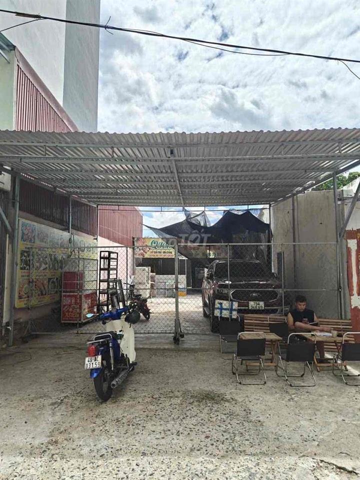 Bán Đất Hẻm Trần Phú Lộc Thọ Nha Trang Cách Biển 100m Sổ Riêng 148m2