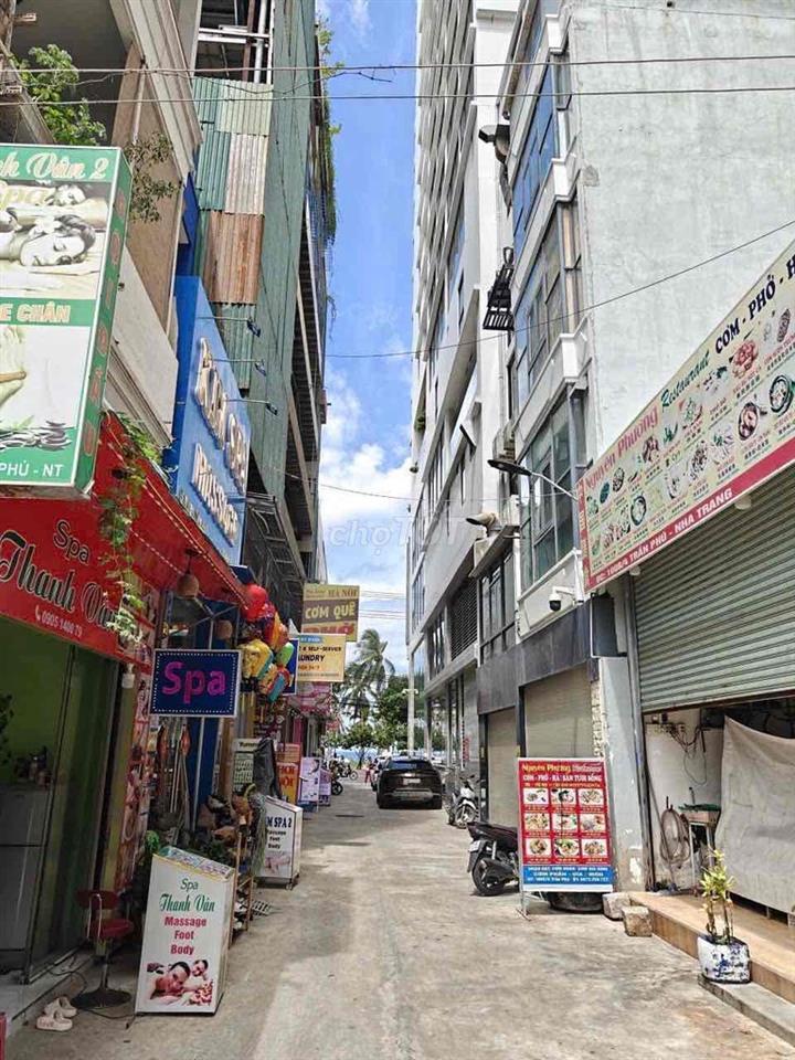 Bán Đất Hẻm Trần Phú Lộc Thọ Nha Trang Cách Biển 100m Sổ Riêng 148m2