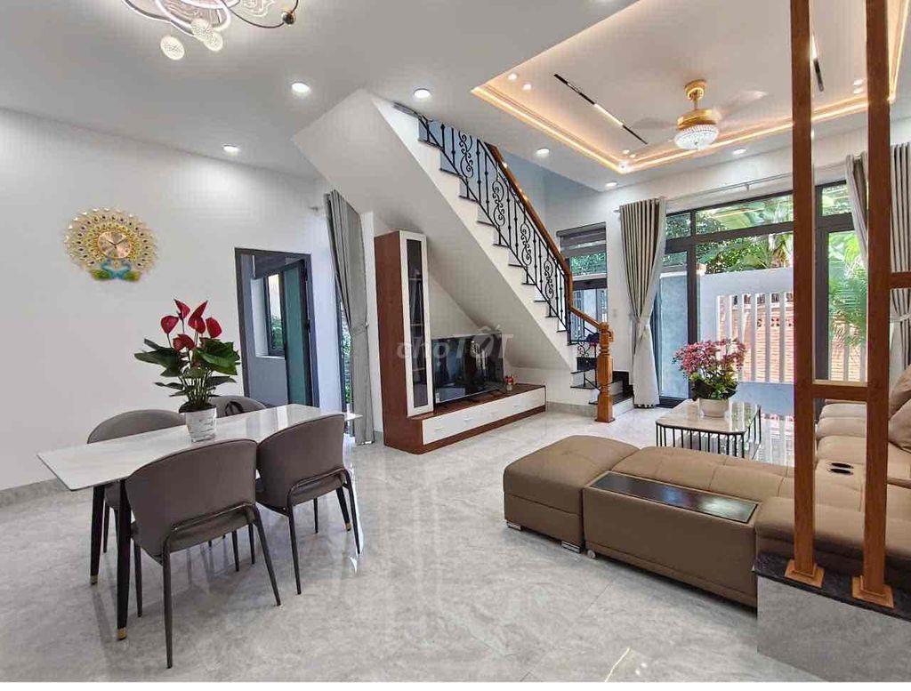 Nhà 2 Tầng Diên Toàn Diên Khánh Sổ Riêng Nhà Mới Xây Đẹp Vào Ở Ngay