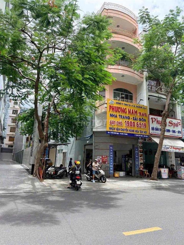 Bán Căn Góc 4 Tầng Trần Hưng Đạo Lộc Thọ Nha Trang Cách Biển 300m