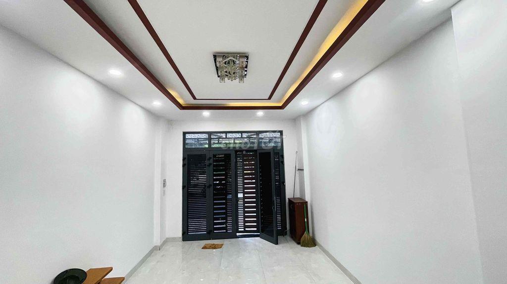 Bán Nhà 3 Tầng 4PN  Đối Diện Công Viên Hà Quang 2 Nội Thất Như Video