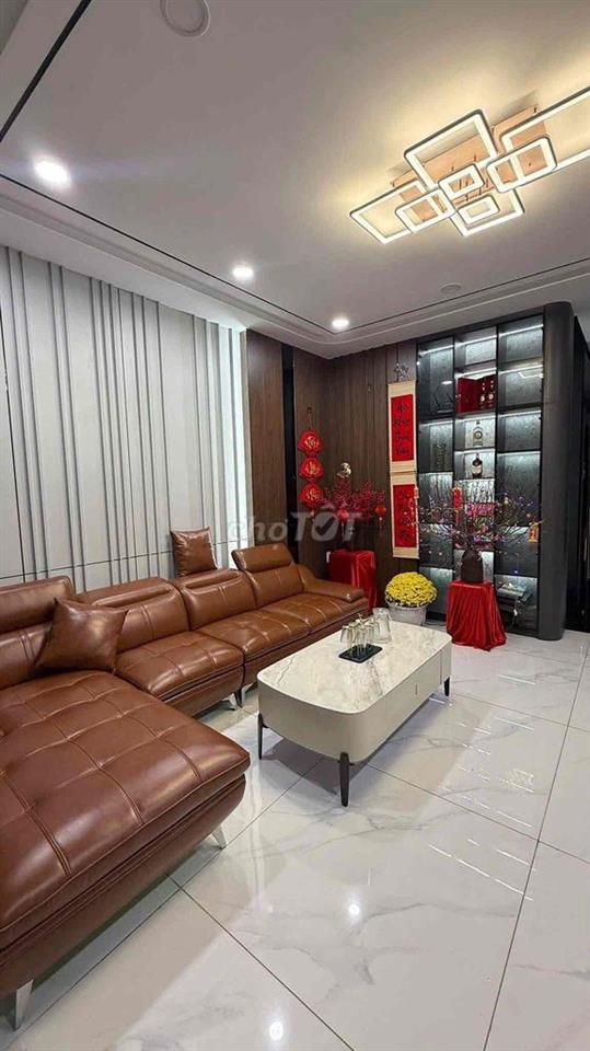 Cho Thuê Nhà KĐT Mỹ Gia Nha Trang Gói 5 Có Thang Máy Full Nội Thất Đep