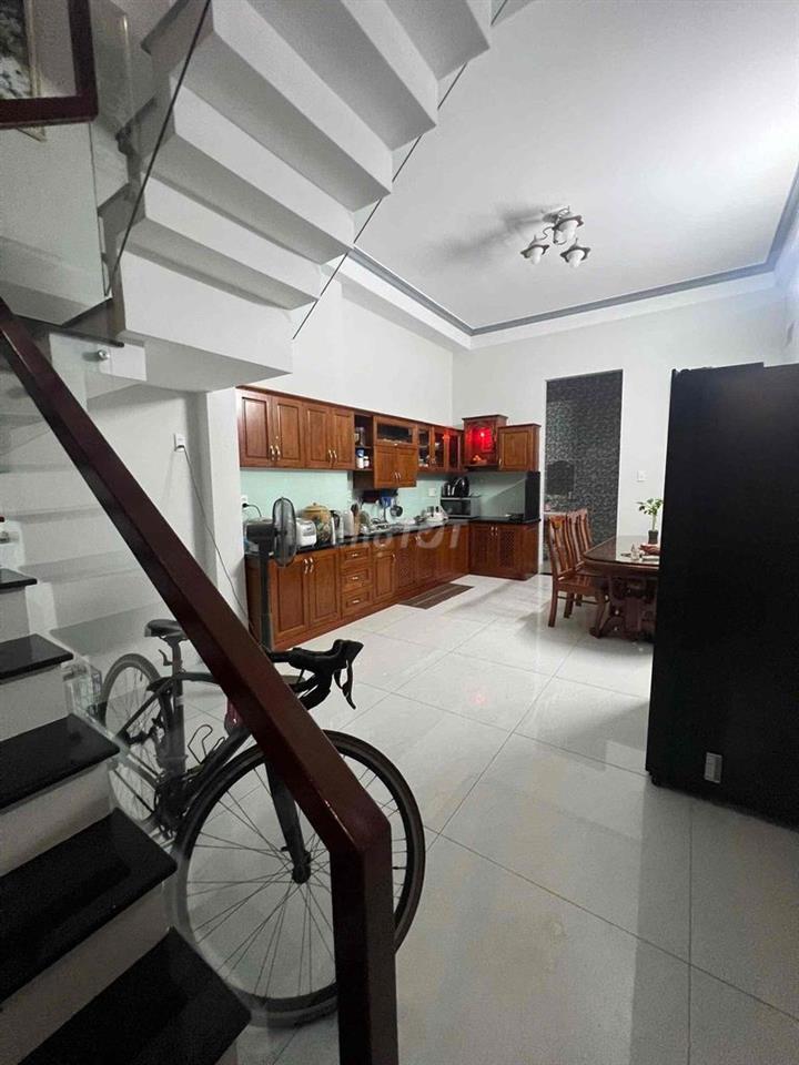 Bán Nhà Ngô Gia Tự Tân Lập Nha Trang Hướng Tây Bắc Nở Hậu Sổ Riêng