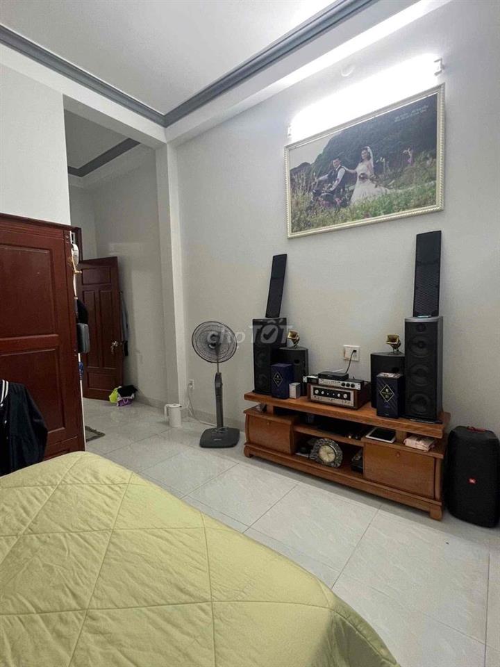 Bán Nhà Ngô Gia Tự Tân Lập Nha Trang Hướng Tây Bắc Nở Hậu Sổ Riêng