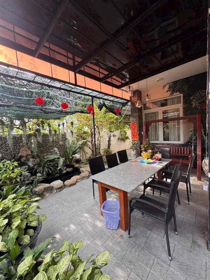 Bán Biệt Thự Đơn Lập Đã Có Sổ Hồng Riêng Ngang 16m Full Nội Thất Đẹp