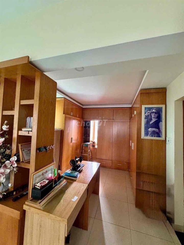 Bán Biệt Thự Đơn Lập Đã Có Sổ Hồng Riêng Ngang 16m Full Nội Thất Đẹp