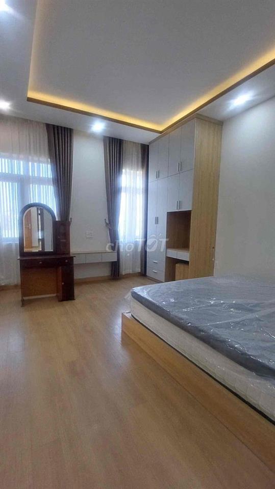 Cho Thuê Nhà 3 Tầng KĐT Mỹ Gia Nha Trang Ngang 7,5m Full Nội Thất Đẹp
