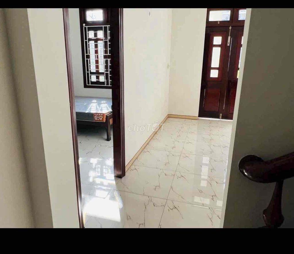 Cho Thuê Nhà Mặt Tiền Mạc Đỉnh Chi Tân Lập Nha Trang Hướng Đông Nam