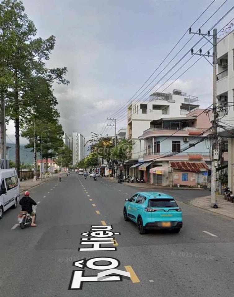 Bán Nhà 2 Mặt Tiền Tô Hiệu Vĩnh Nguyên Nha Trang Hướng Đông Nam