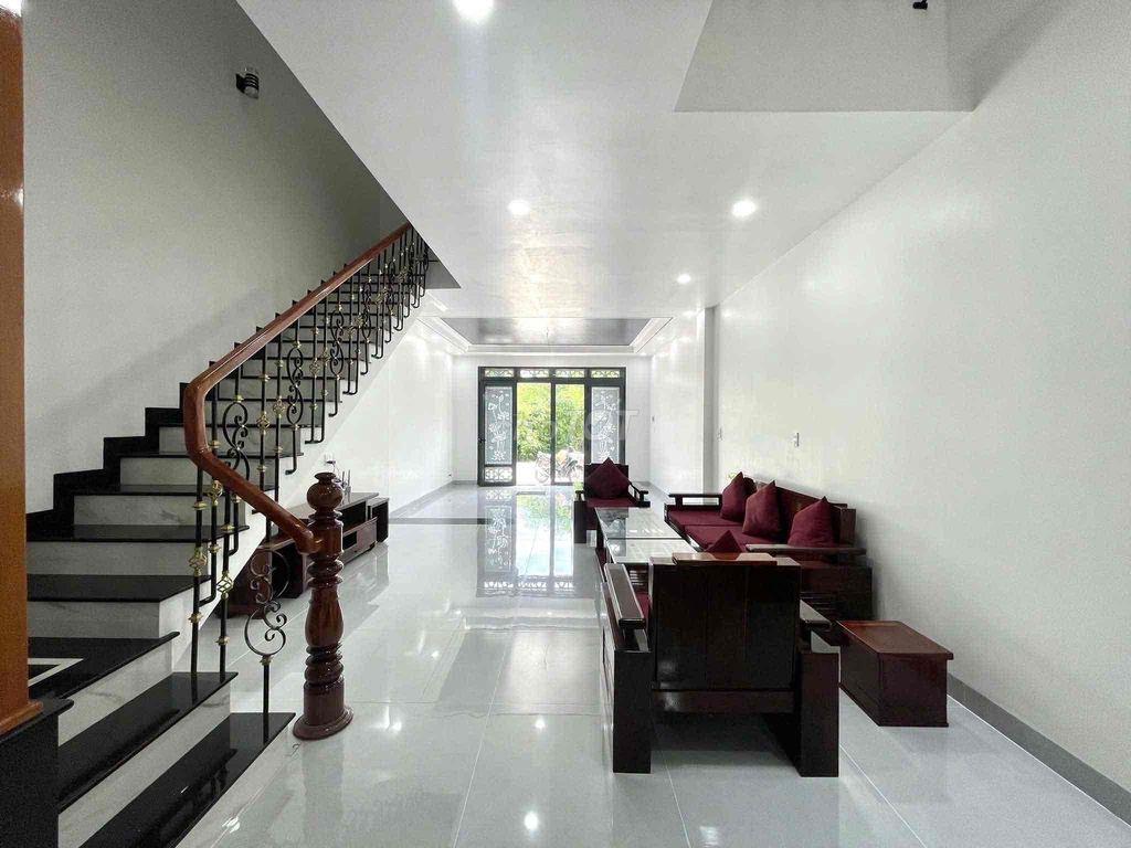 Cho Thuê Nhà 4 Phòng Ngủ KĐT Hà Quang 2 Phước Hải Nha Trang