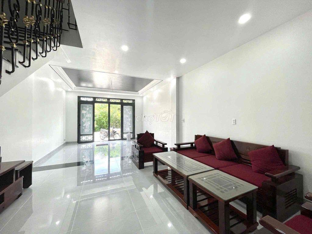 Cho Thuê Nhà 4 Phòng Ngủ KĐT Hà Quang 2 Phước Hải Nha Trang