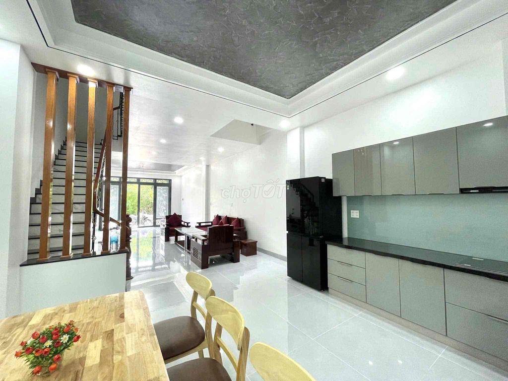 Cho Thuê Nhà 4 Phòng Ngủ KĐT Hà Quang 2 Phước Hải Nha Trang