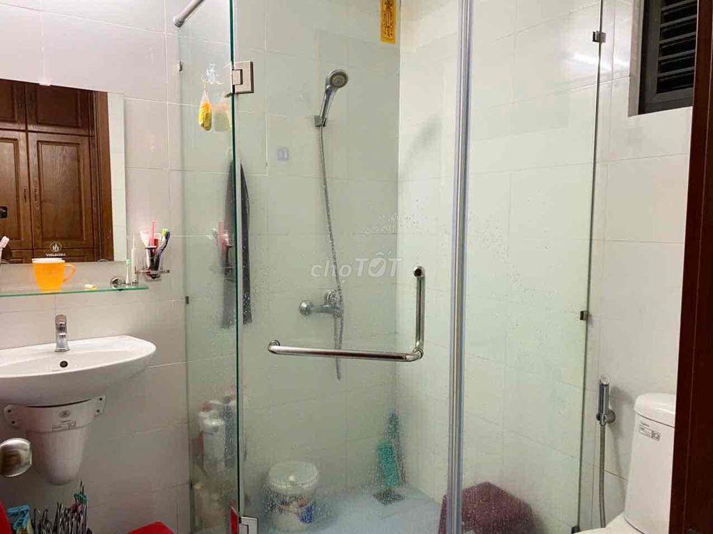 Cho Thuê Căn Hộ Ct2 Phước Long Nha Trang Hướng Đông Nam View Thoáng