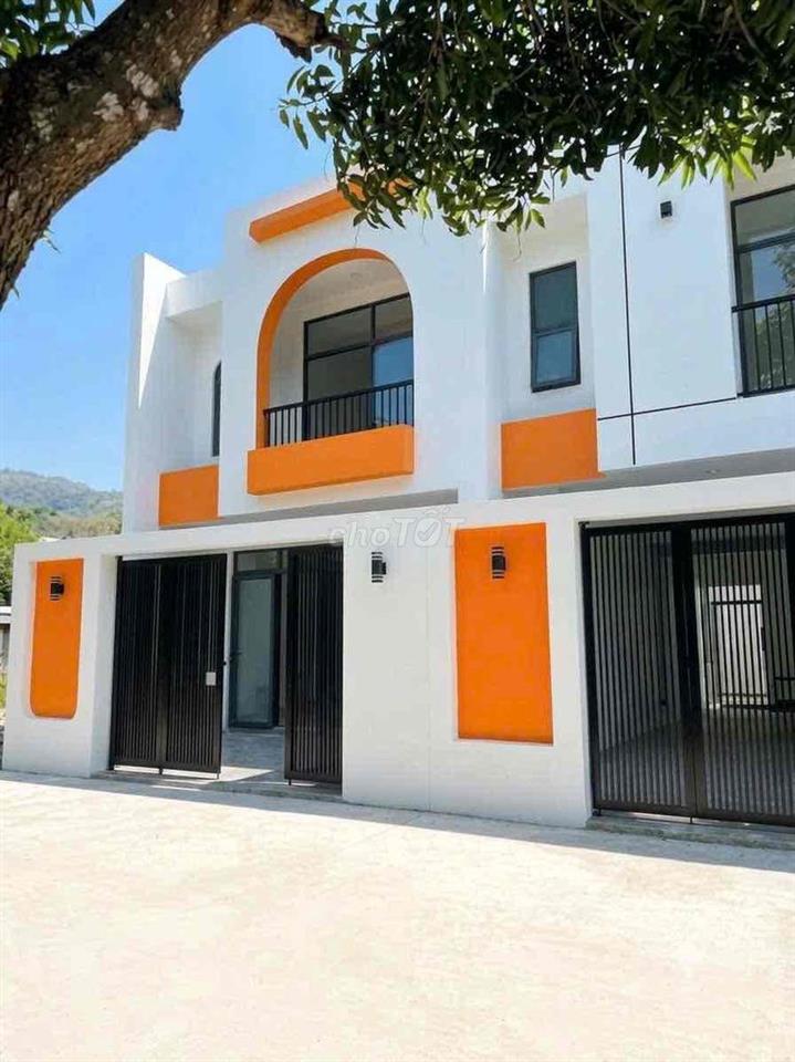 Căn Nhà 2 Tầng Hẻm Đỗ xuân Hợp Phước Lộc Phước Đồng Nha Trang