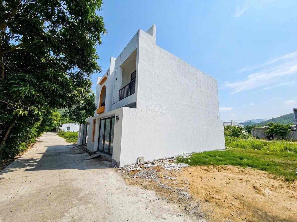 Căn Nhà 2 Tầng Hẻm Đỗ xuân Hợp Phước Lộc Phước Đồng Nha Trang