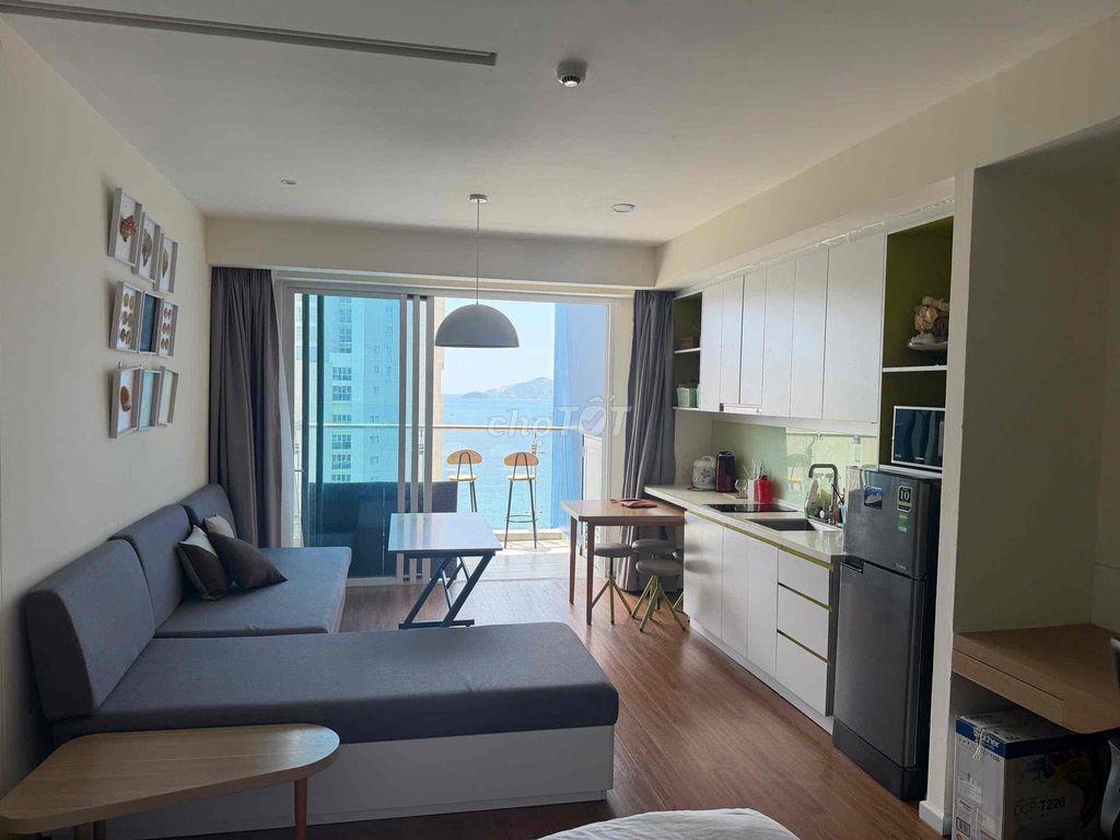 Bán Căn Hộ View Biển Ariyana Nha Trang Vào Ở Ngay Full Nội Thất Đẹp