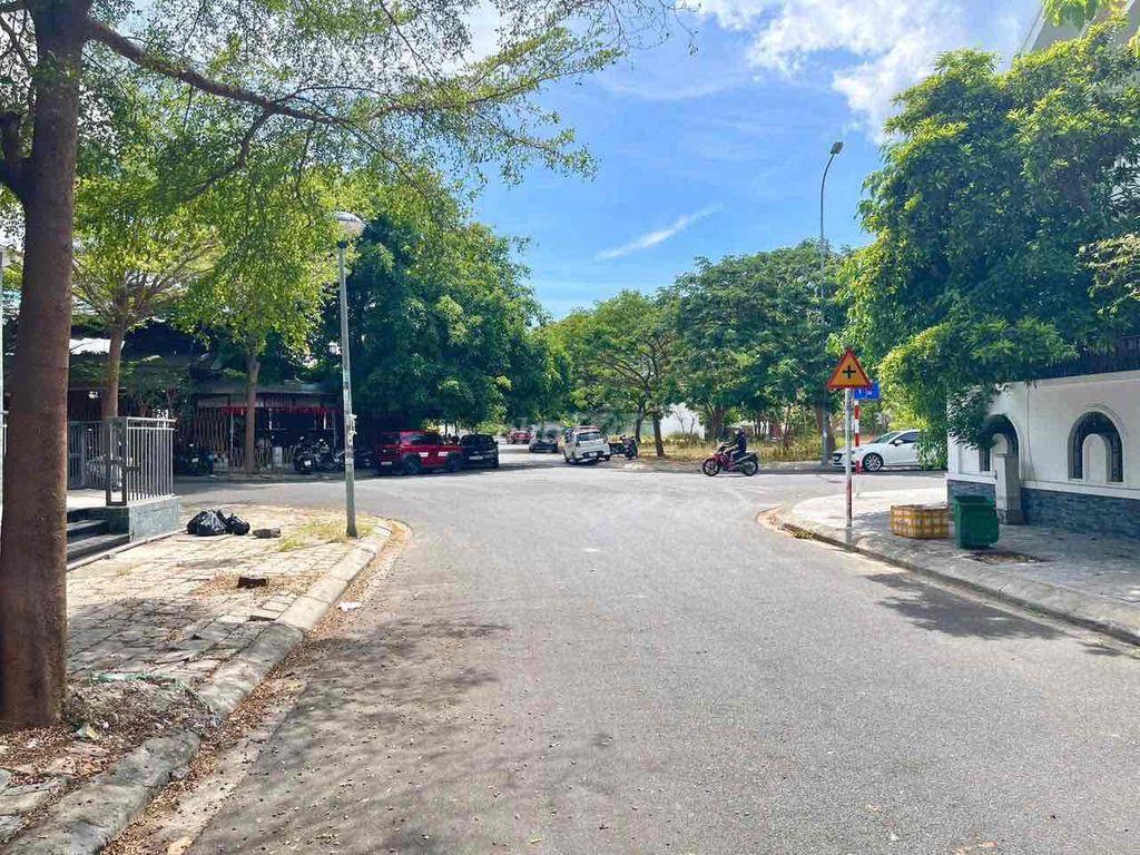 Cho Thuê Nhà KĐT Phước Long Nha Trang Vào Ở Ngay 4 Ngủ